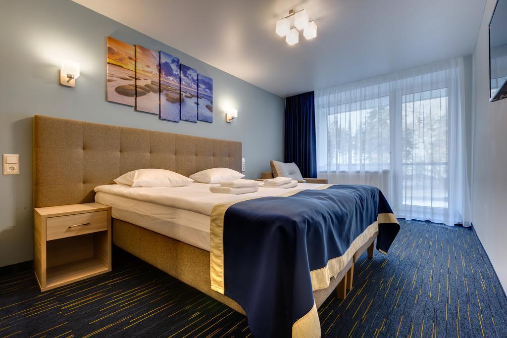 Liivarand Hotel 나르바죠수 외부 사진